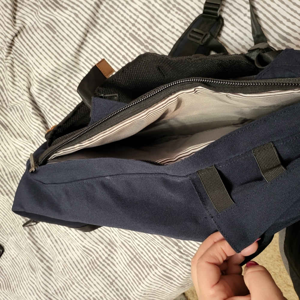 Blue Bag - Picture 3 of 4